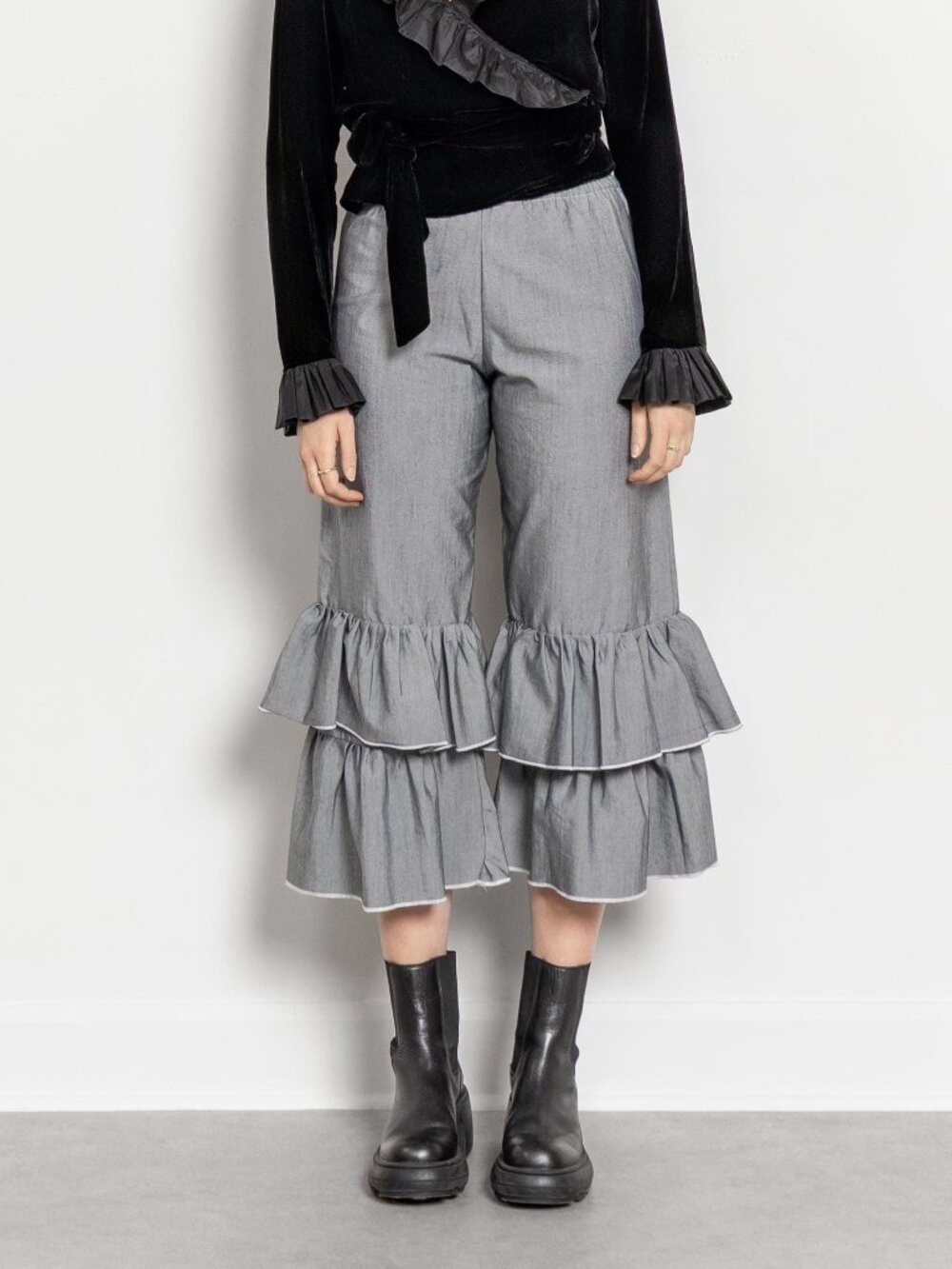 RUFFLED PANTS Trousers Vintage High Waist Handmade / Medium